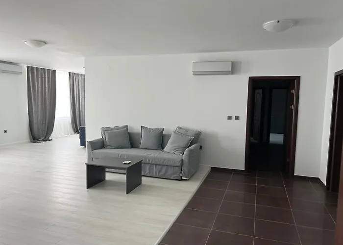 Continental Apartments