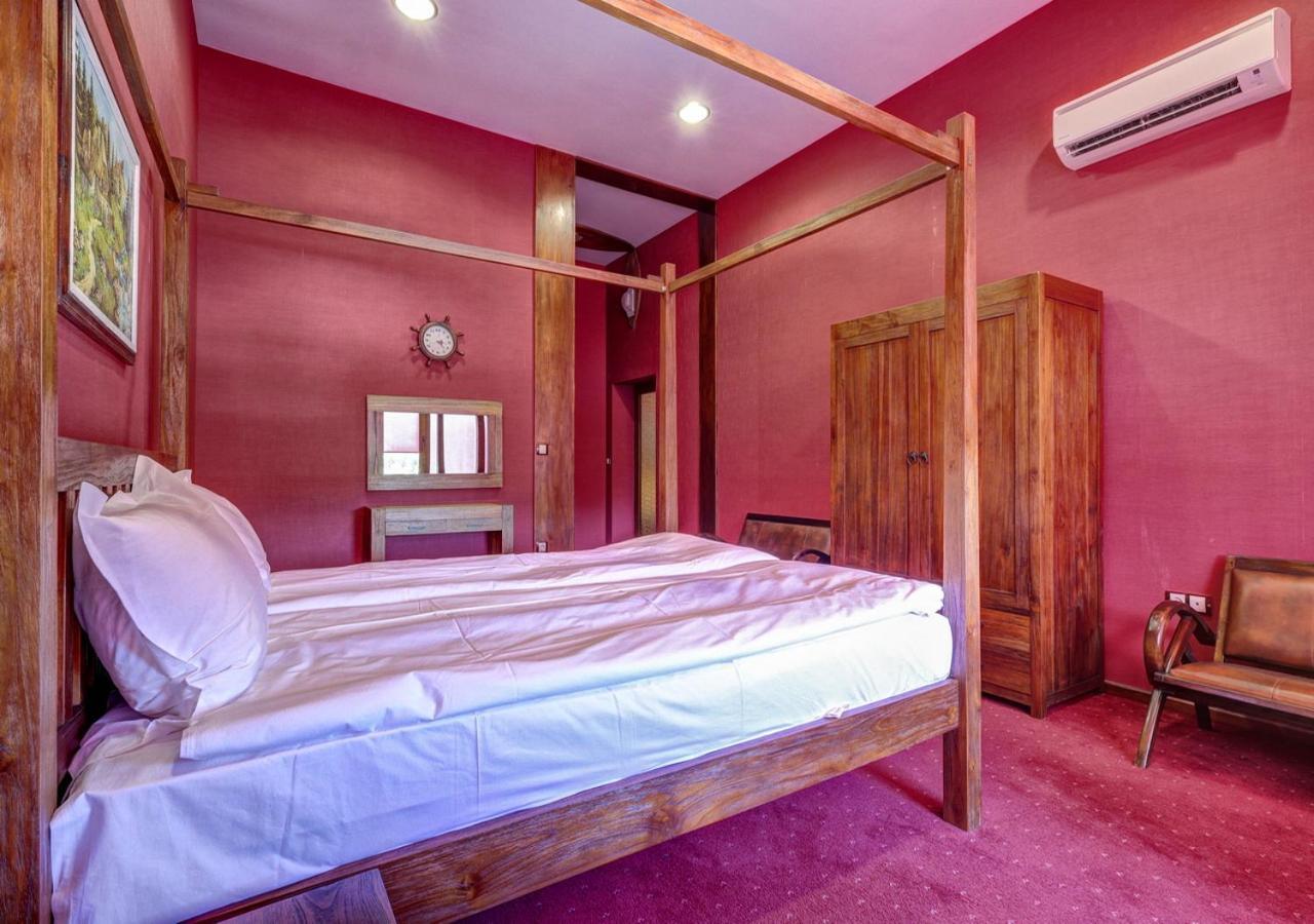 Aparthotel Continental Goldstrand