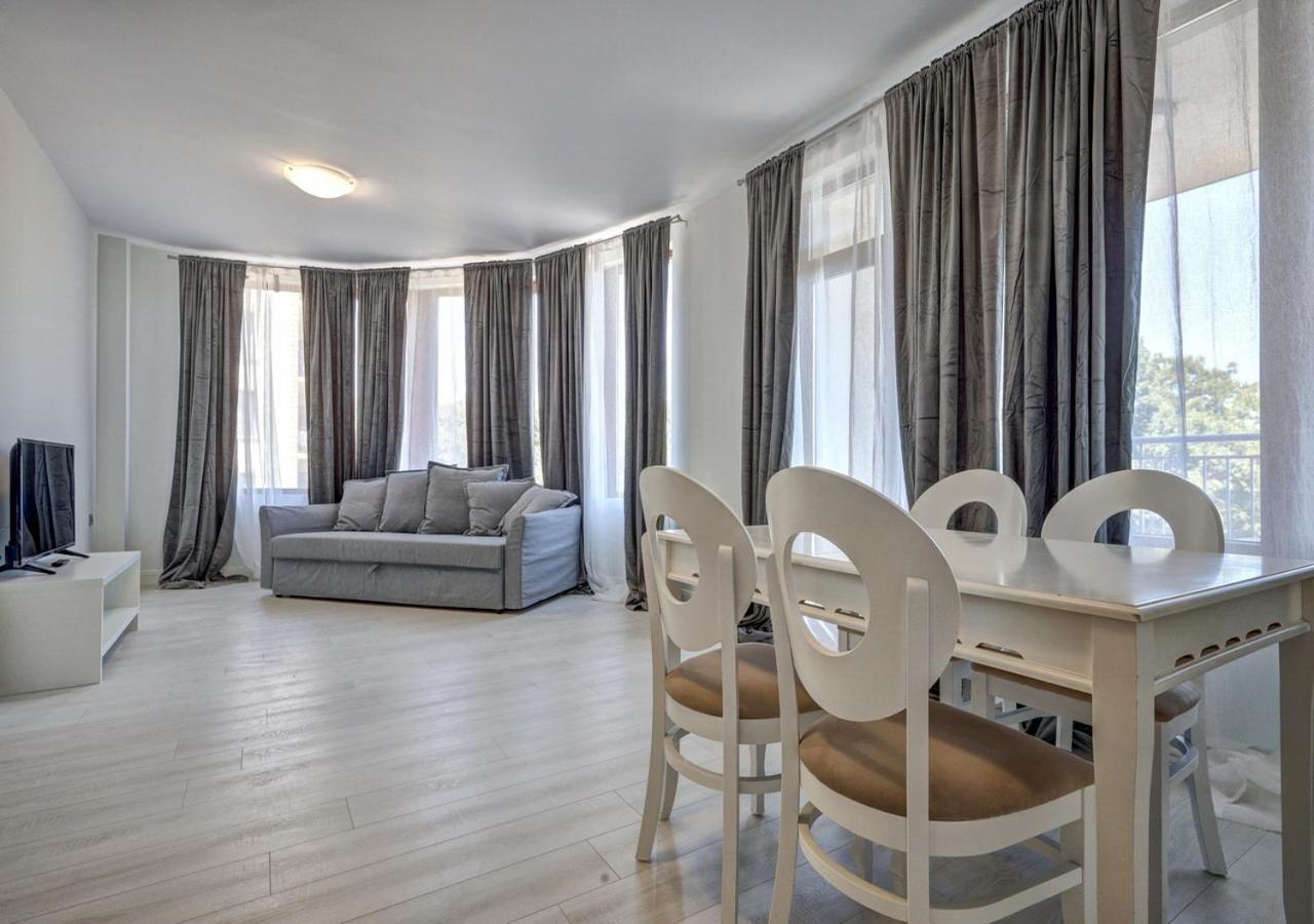 Continental Aparthotel