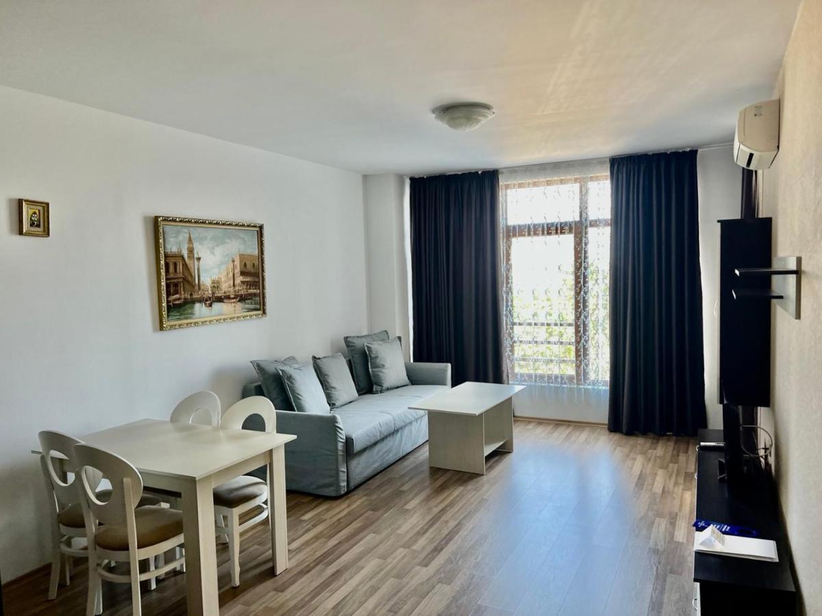 Continental Aparthotel *