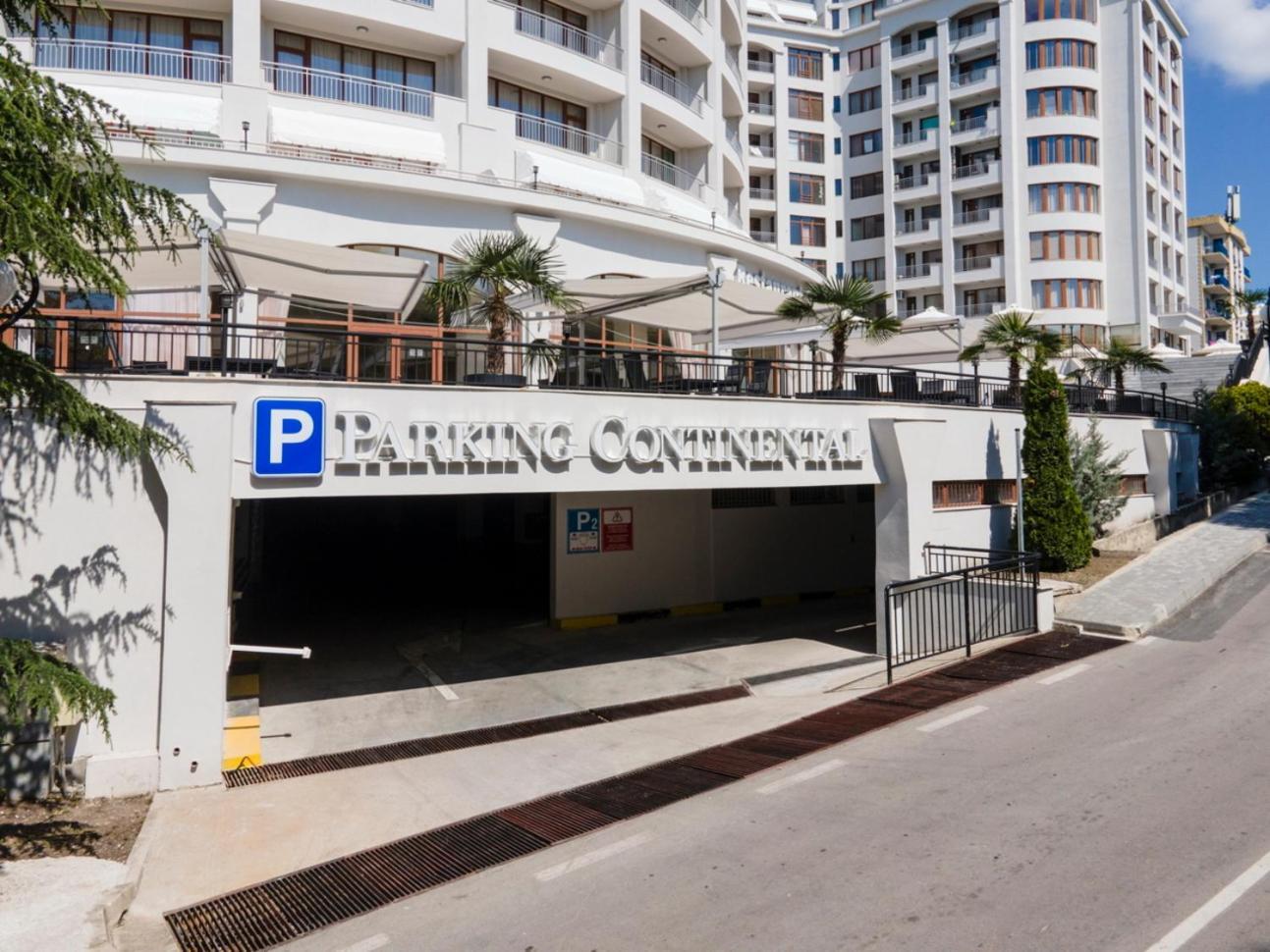Aparthotel Continental *