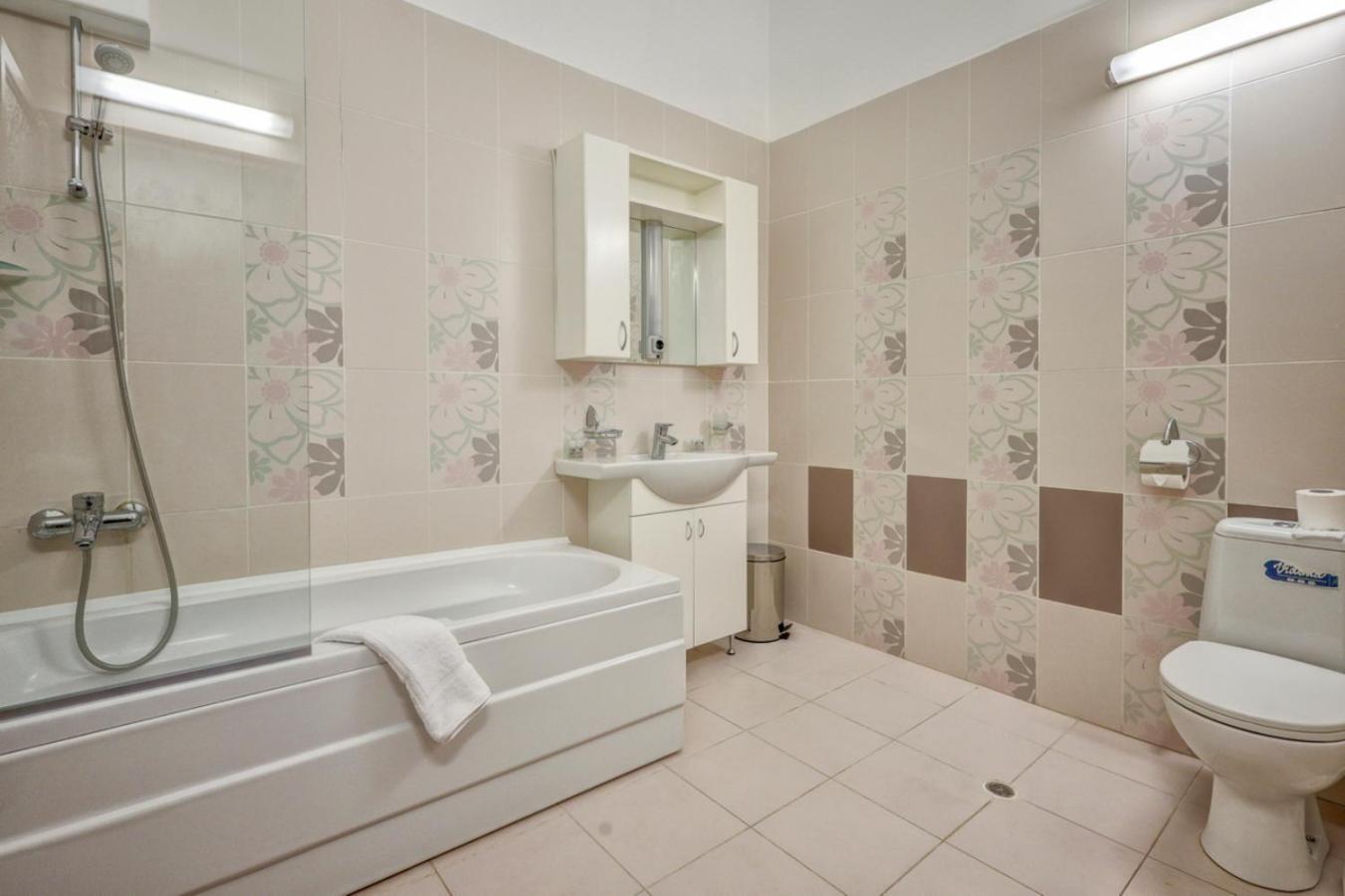 Continental Aparthotel *