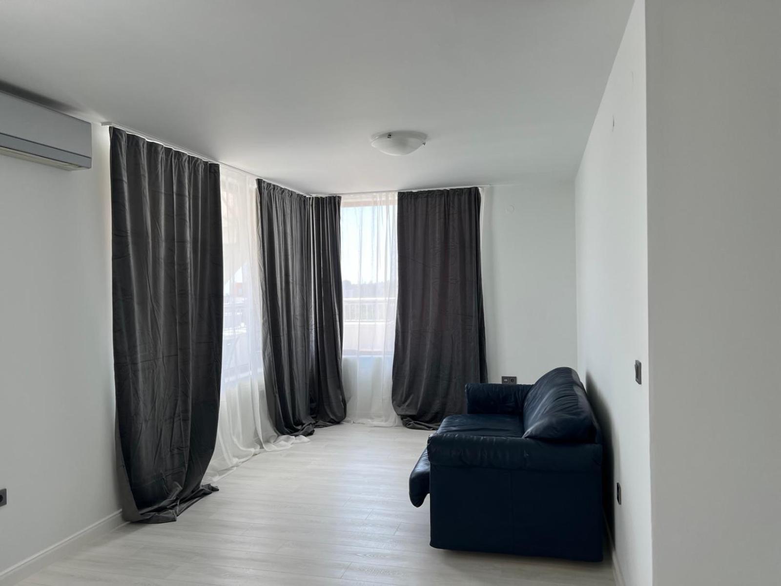 Continental * Golden Sands